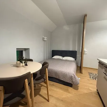 Door 콜로미이아