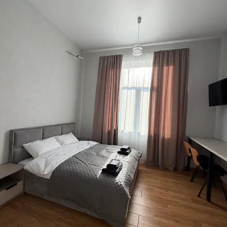 Door Hotel apartamentowy
