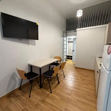 شقة فندقية Door 3*