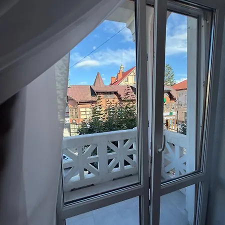 Hotel apartamentowy Door 3*