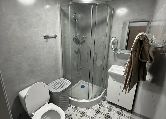 Door 3* Коломыя
