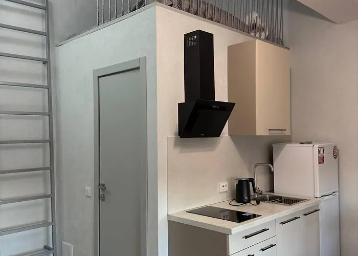 Door 3* Коломыя