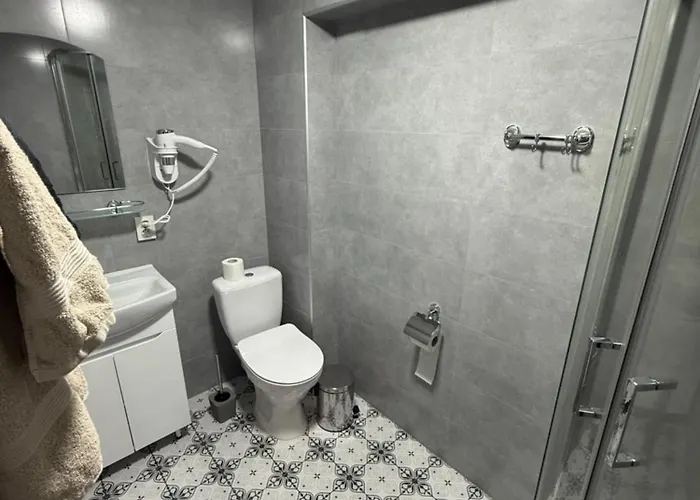 Door 3* Коломыя